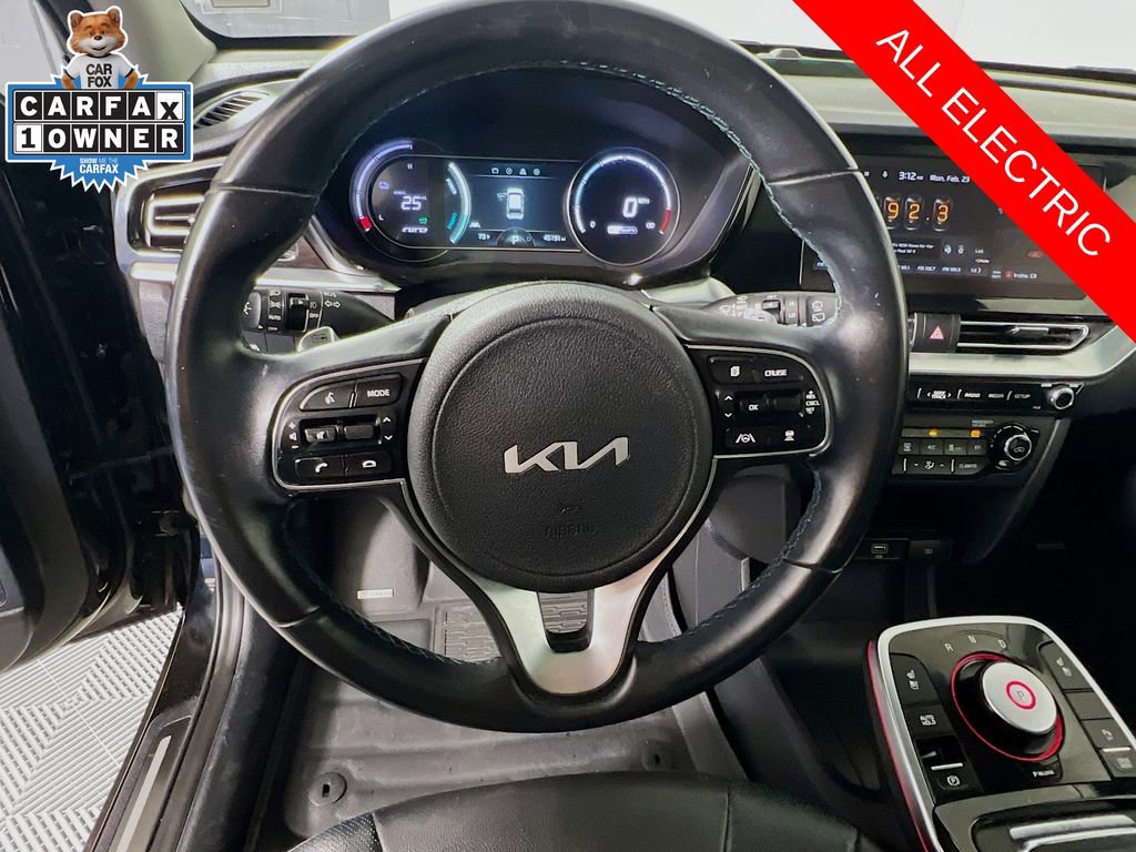 Certified 2022 Kia Niro EX Premium image 12