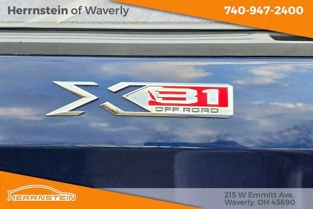 Used 2020 GMC Sierra 1500 SLT w/ X31 Off-Road Package AWD/4WD image 6
