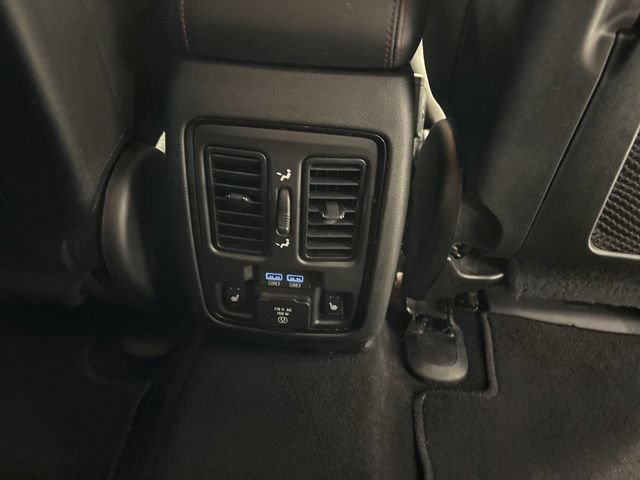 Used 2025 Dodge Durango R/T AWD/4WD image 29
