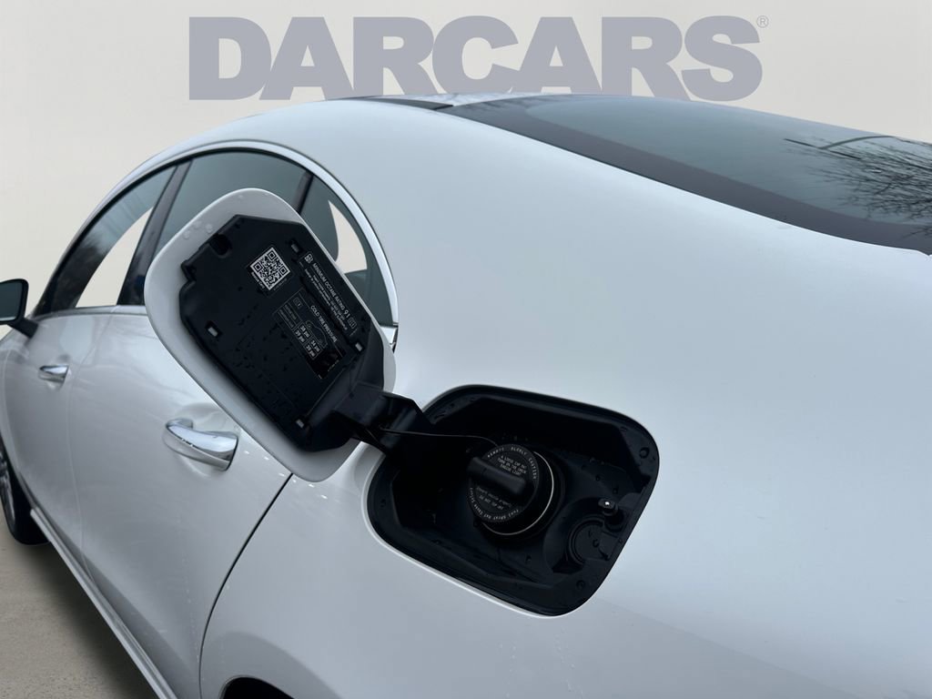 Used 2025 Mercedes-Benz CLA 250 4MATIC image 31