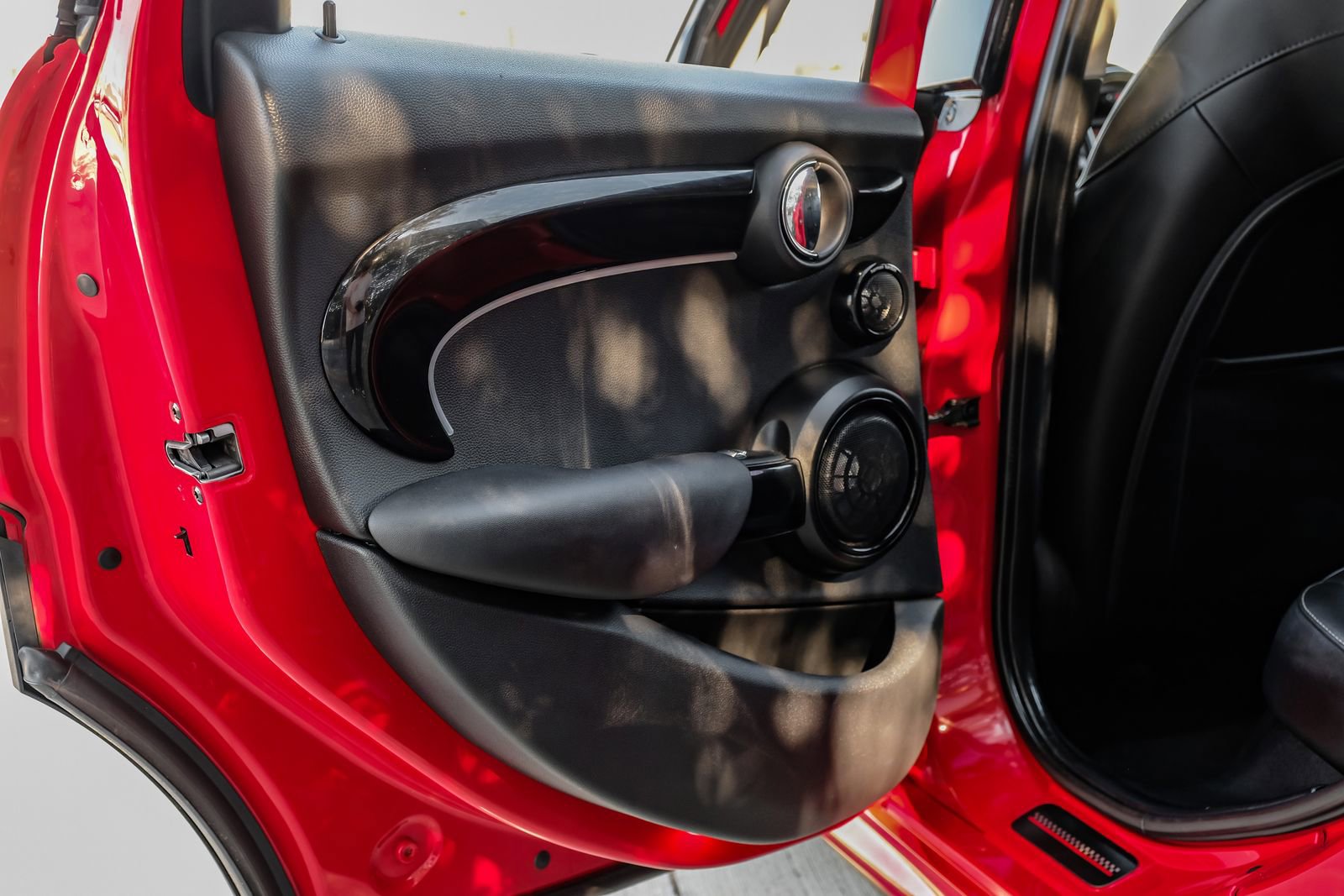 Used 2015 MINI Cooper S image 42