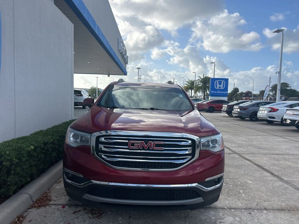 Used 2019 GMC Acadia SLT image 2