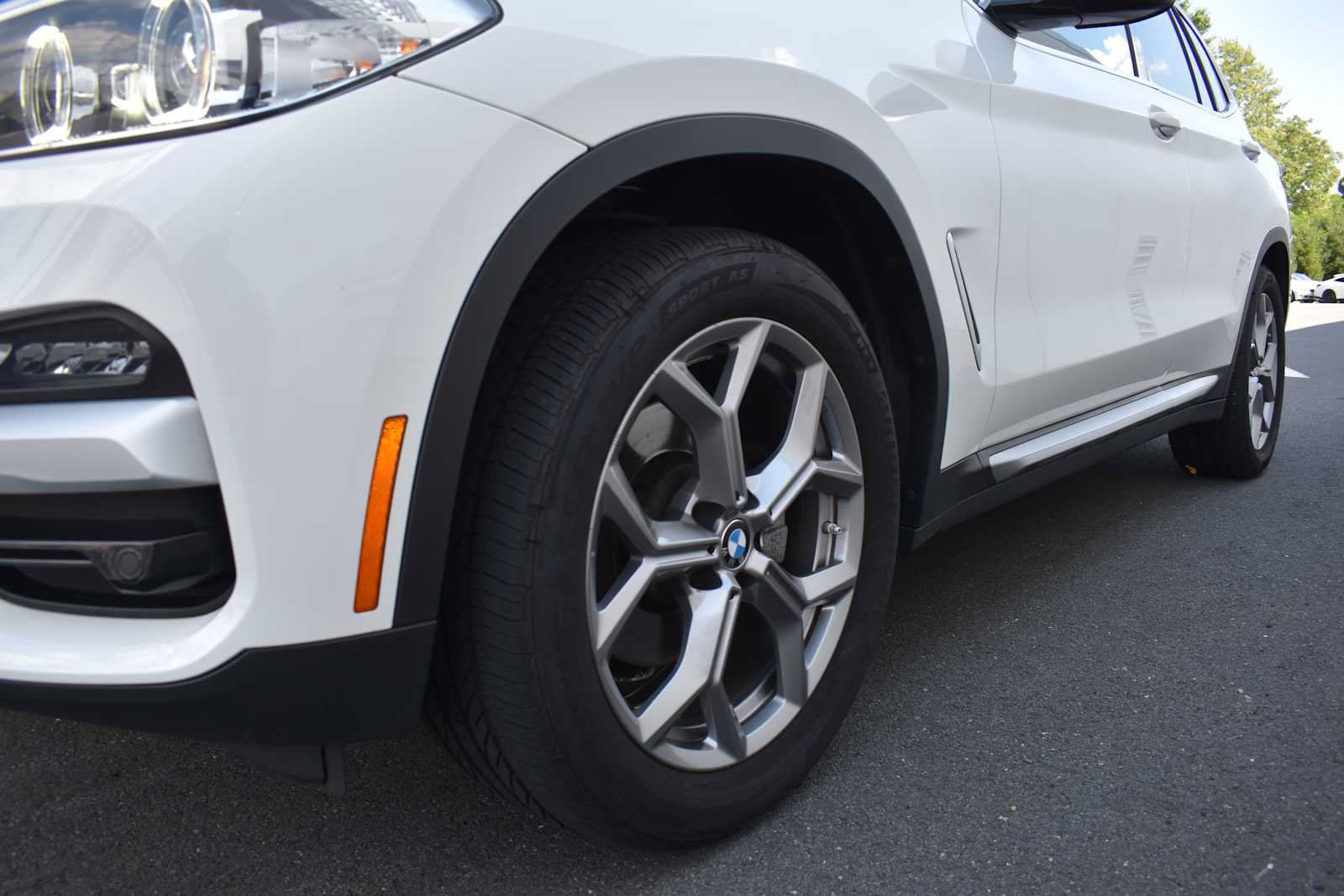 Used 2021 BMW X3 xDrive30i w/ Premium Package AWD/4WD image 9