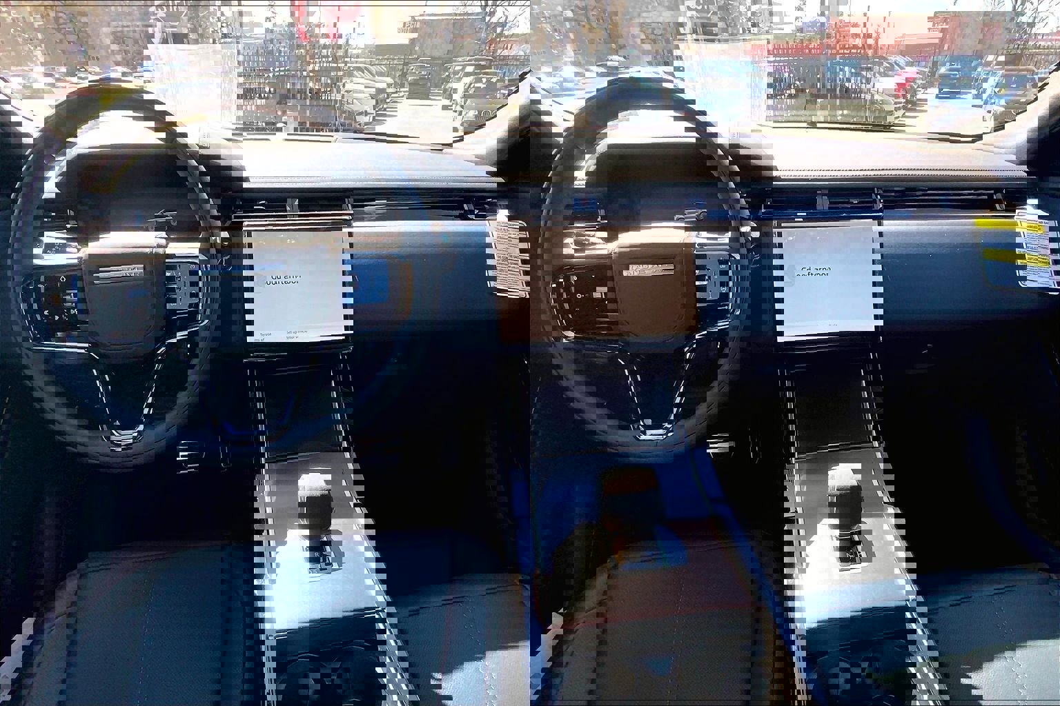 New 2026 Land Rover Range Rover Velar Dynamic SE image 5