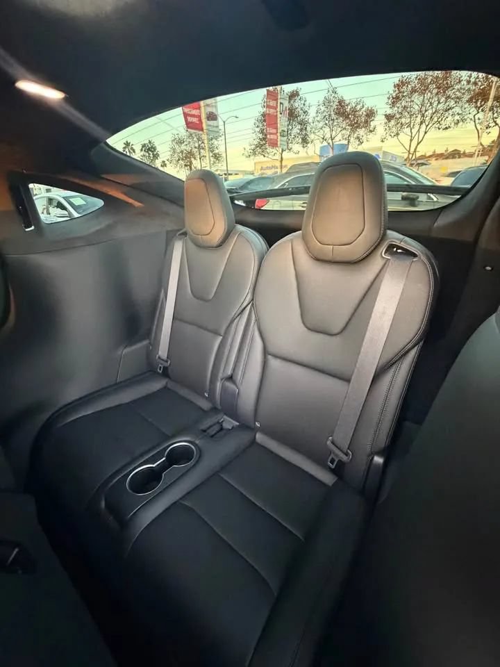 Used 2026 Tesla Model X AWD/4WD image 12