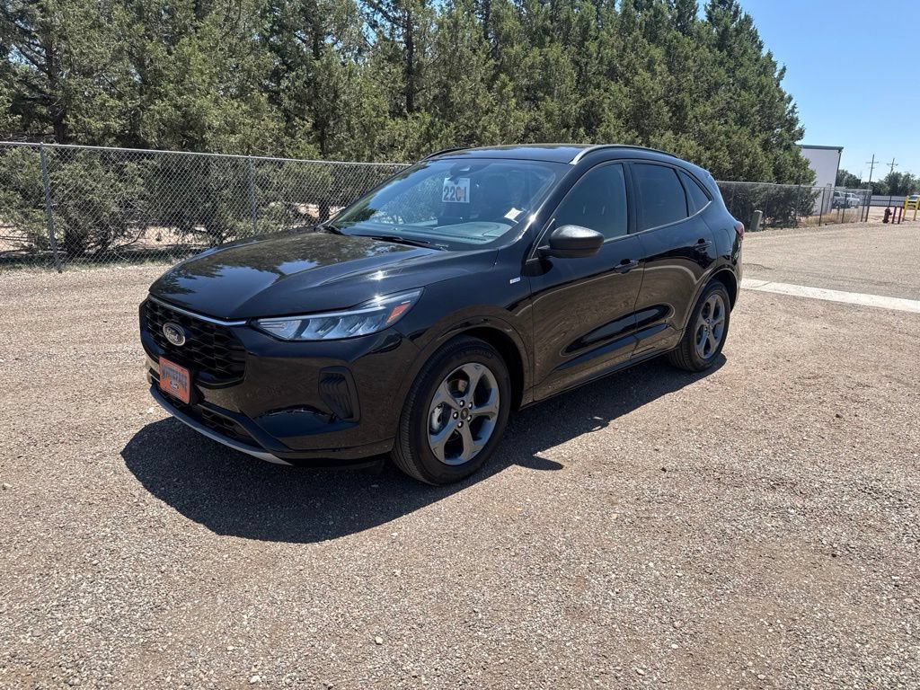 Used 2024 Ford Escape ST-Line