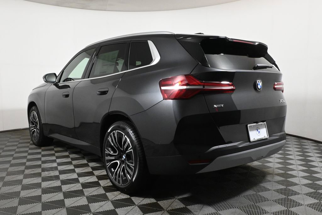 Used 2026 BMW X3 xDrive30 w/ Convenience Package image 5