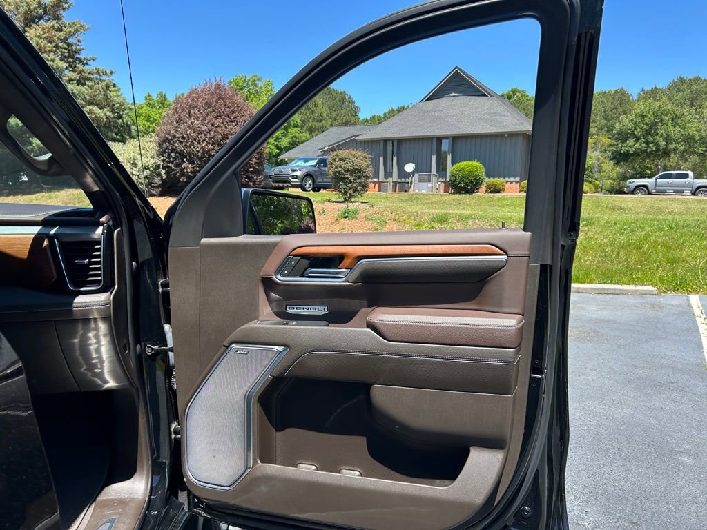 Used 2023 GMC Sierra 1500 Denali w/ Denali Reserve Package AWD/4WD image 60