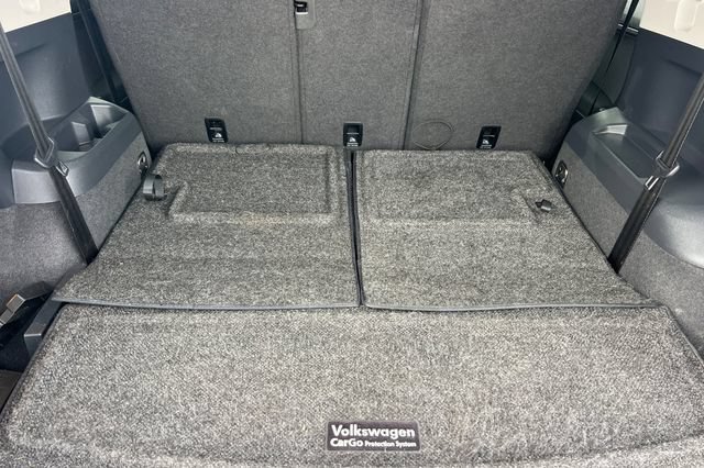 Used 2019 Volkswagen Tiguan S w/ Driver Assistance Package FWD image 19