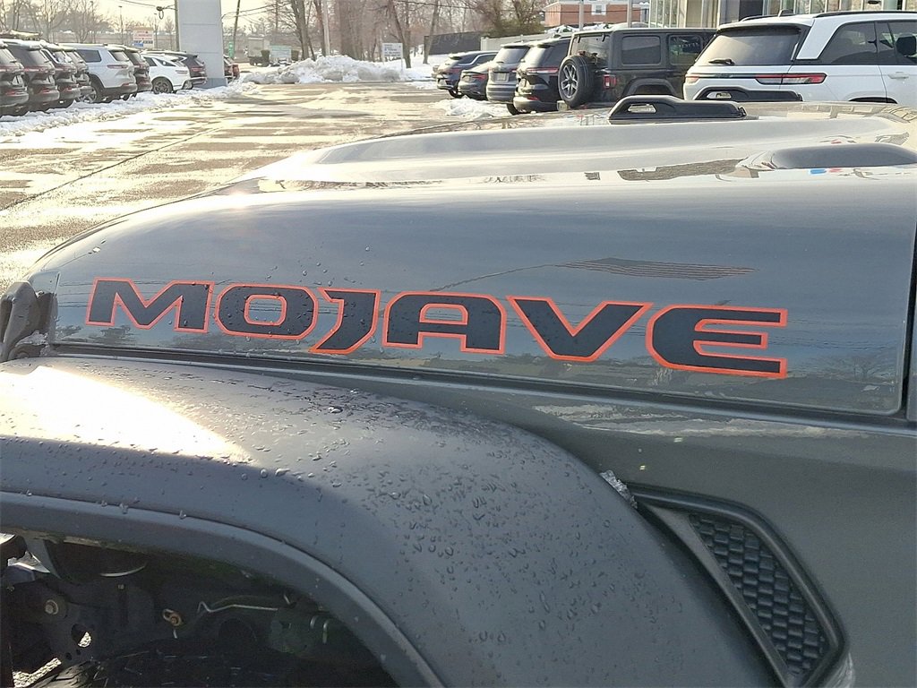 Used 2022 Jeep Gladiator Mojave image 32