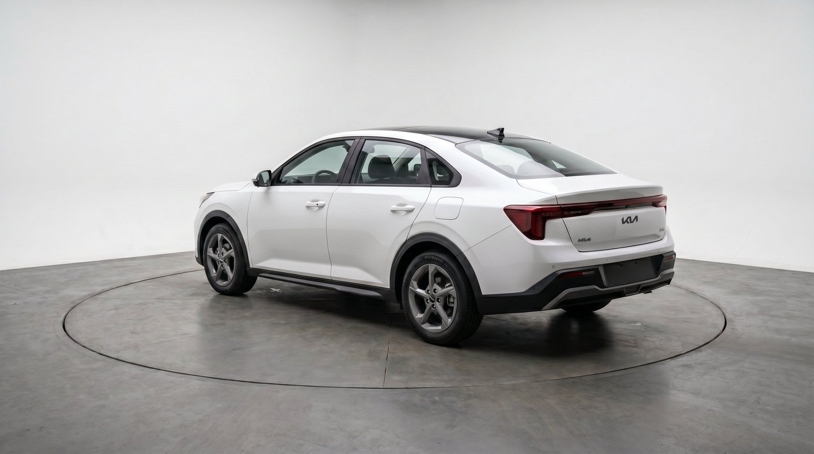 Used 2025 Kia K4 FWD image 6