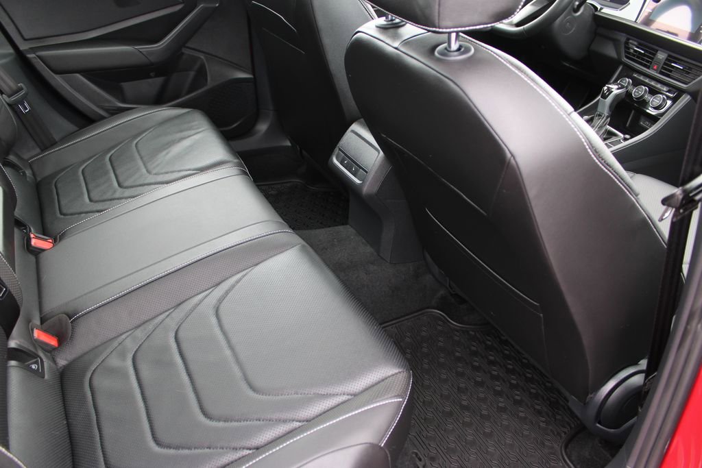 Used 2022 Volkswagen Jetta SEL image 48