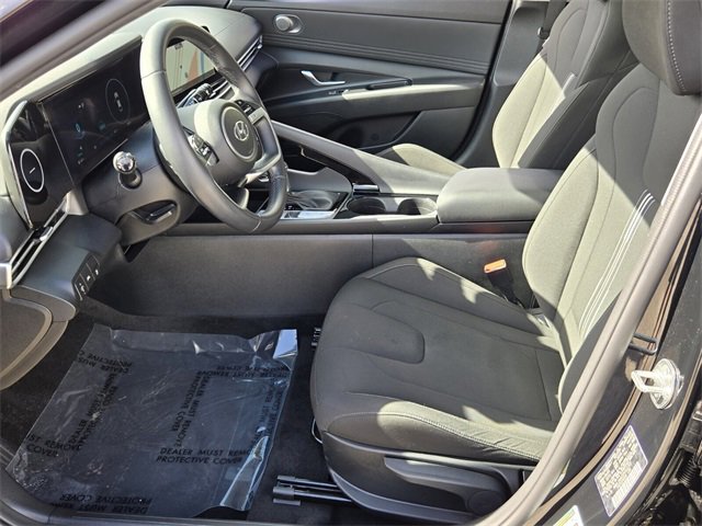 Certified 2023 Hyundai Elantra SEL w/ Convenience Package image 10