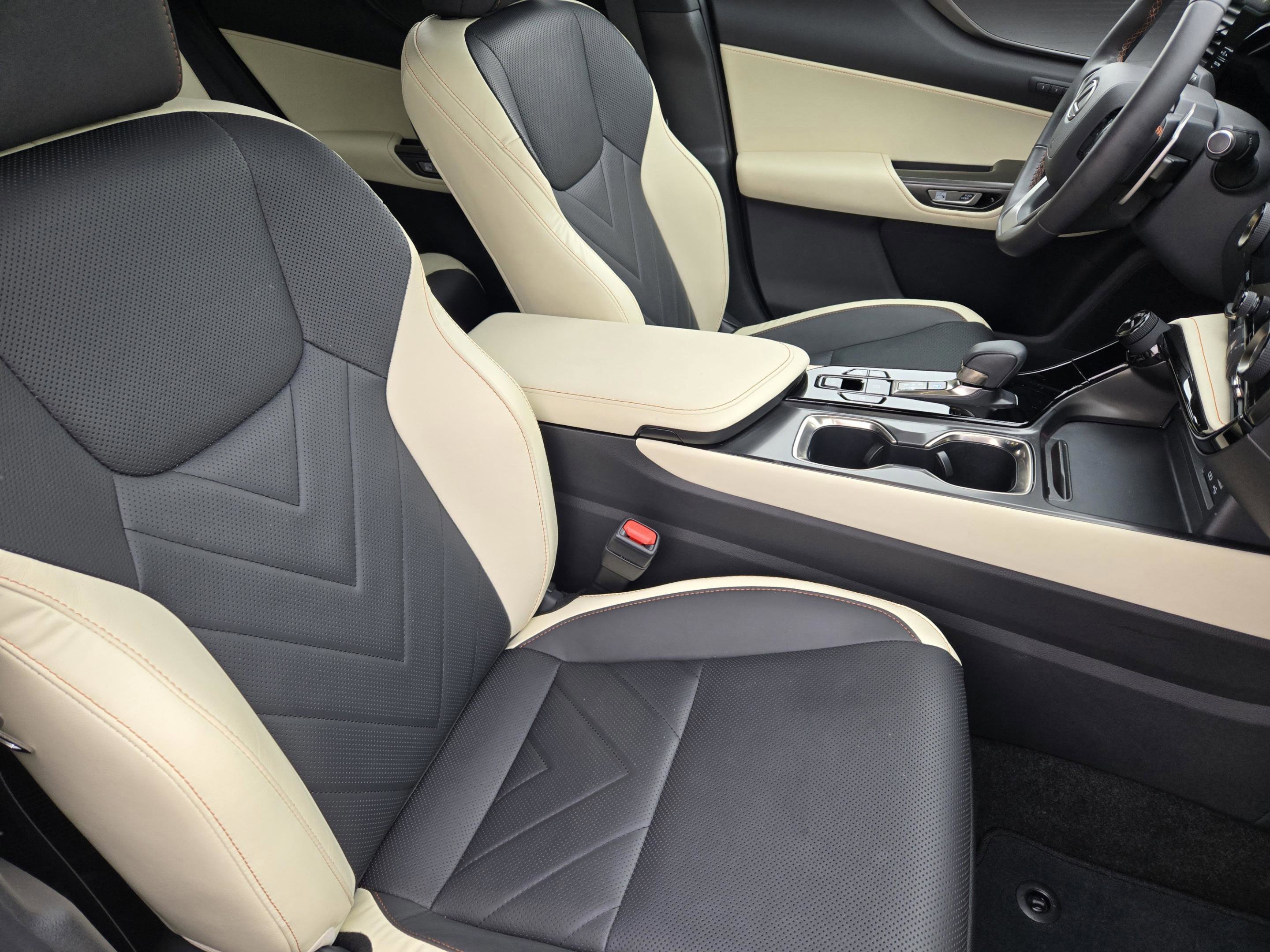 Certified 2024 Lexus NX 350h AWD w/ Vision Package image 12