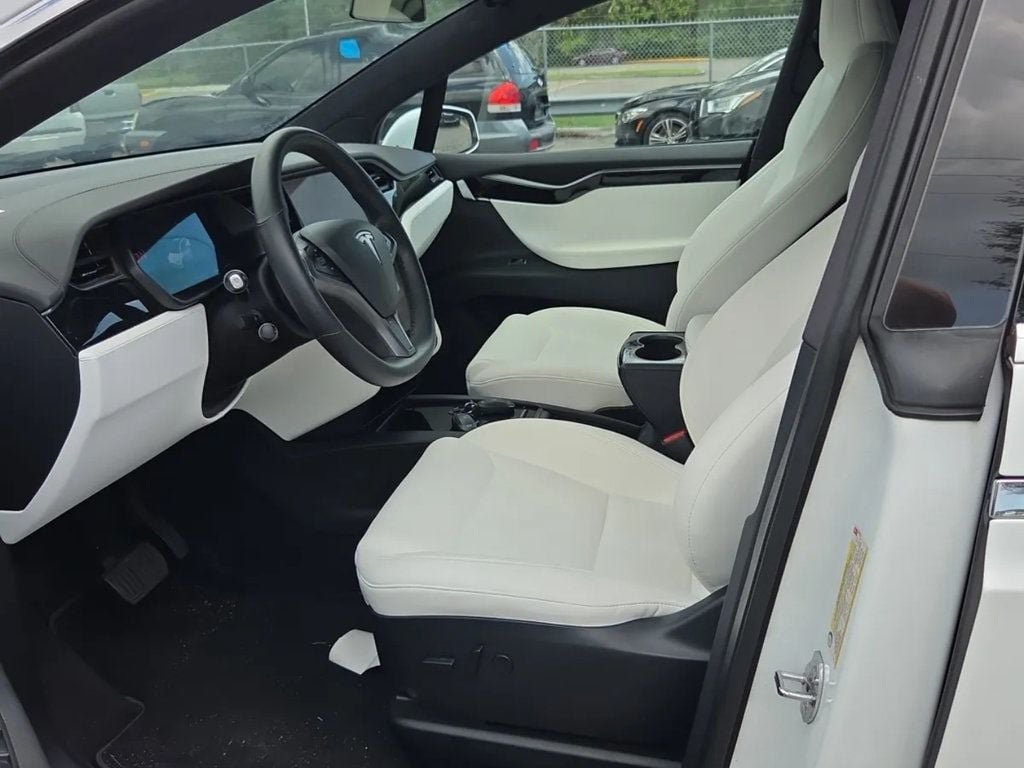 Used 2020 Tesla Model X AWD/4WD image 5