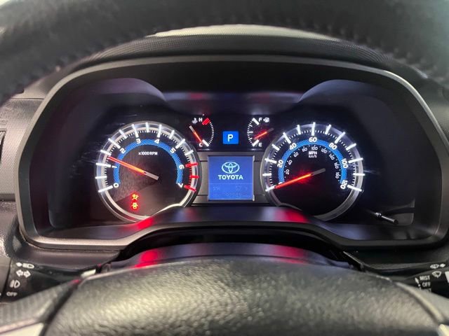 Used 2018 Toyota 4Runner SR5 Premium image 26