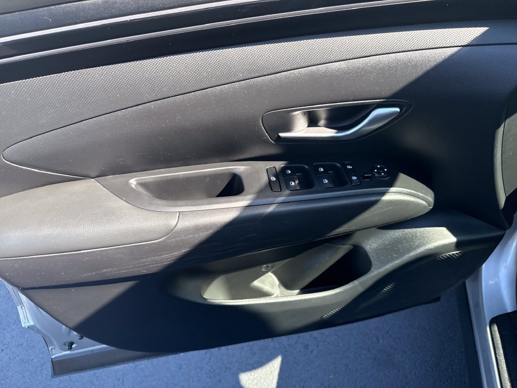 Certified 2023 Hyundai Tucson SEL AWD/4WD image 9
