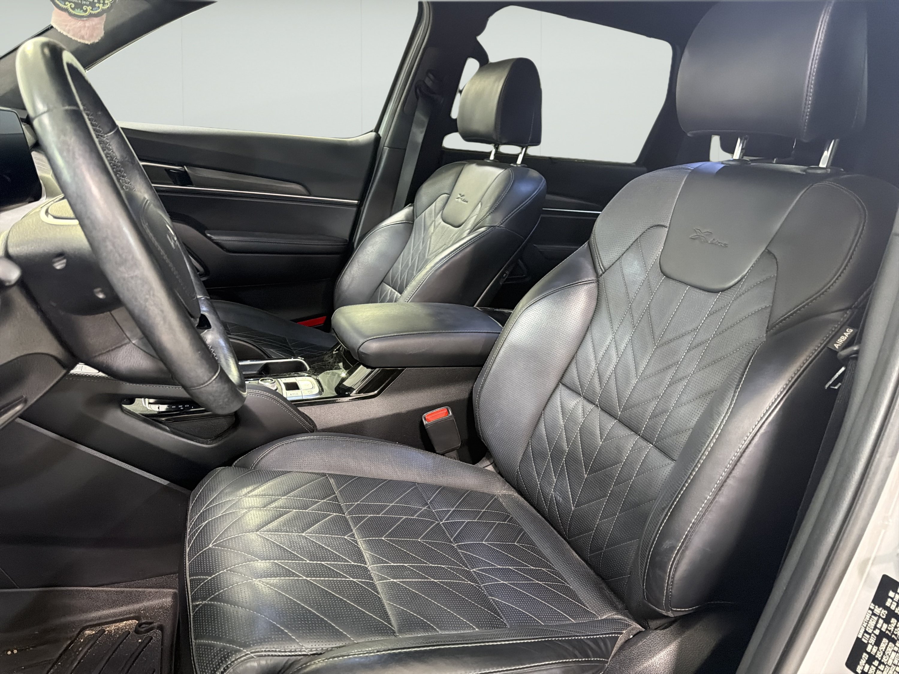 Used 2023 Kia Telluride SX Prestige X-Line AWD/4WD image 9