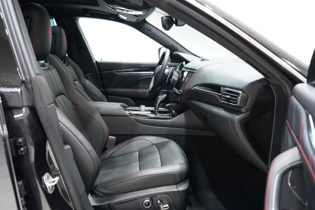 Used 2024 Maserati Levante Modena Ultima image 39