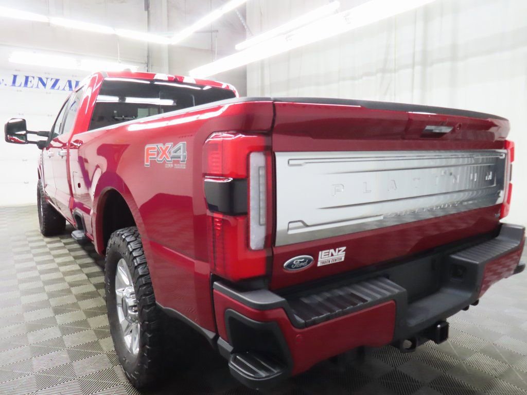 Used 2024 Ford F250 Platinum w/ FX4 Off-Road Package image 5