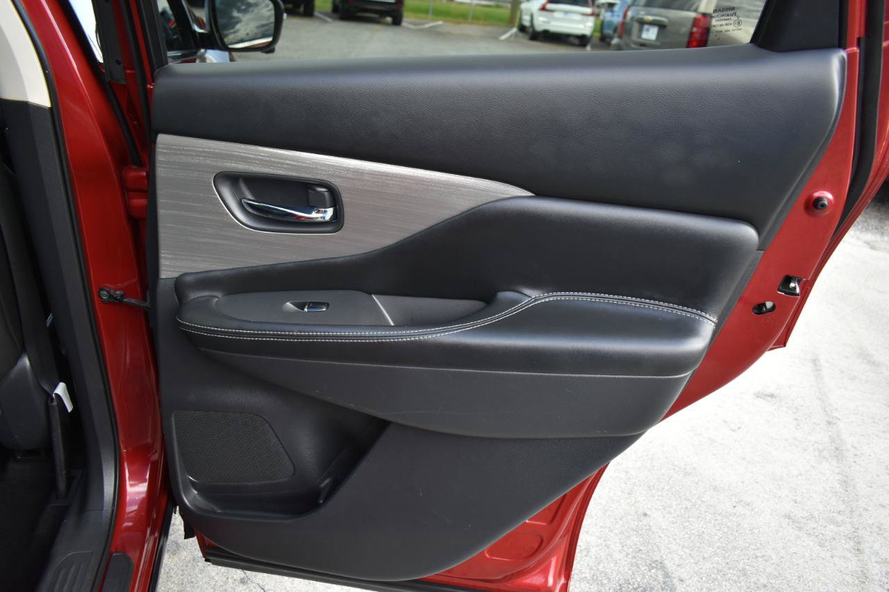 Used 2018 Nissan Murano Platinum FWD image 38