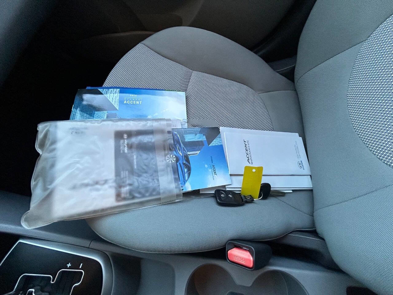 Used 2014 Hyundai Accent GS image 8