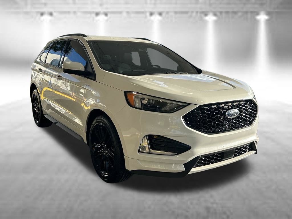 Used 2021 Ford Edge ST-Line FWD image 2