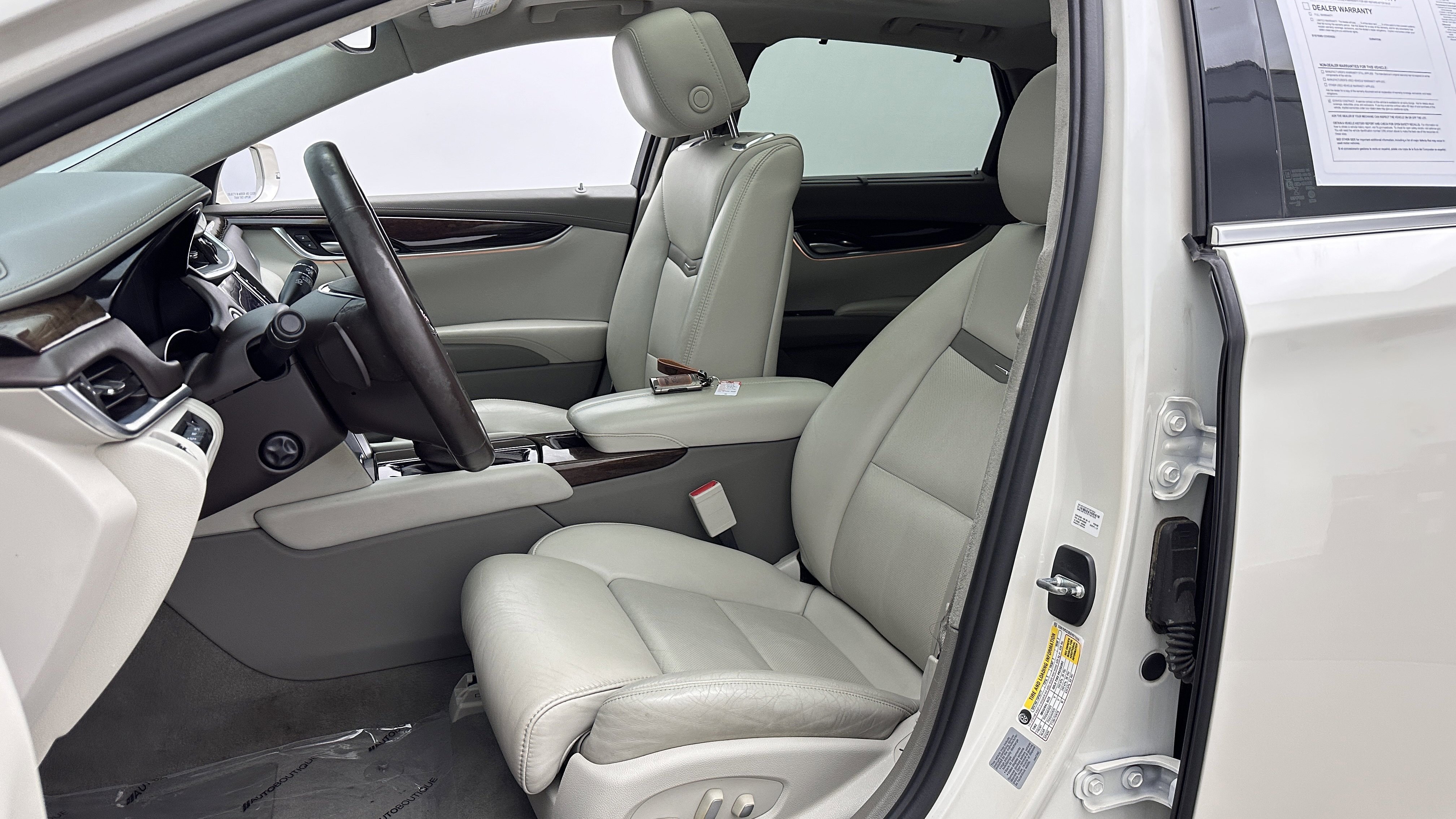 Used 2013 Cadillac XTS Platinum AWD/4WD image 15