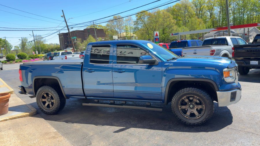 Used 2015 GMC Sierra 1500 SLE w/ SLE Value Package AWD/4WD image 5