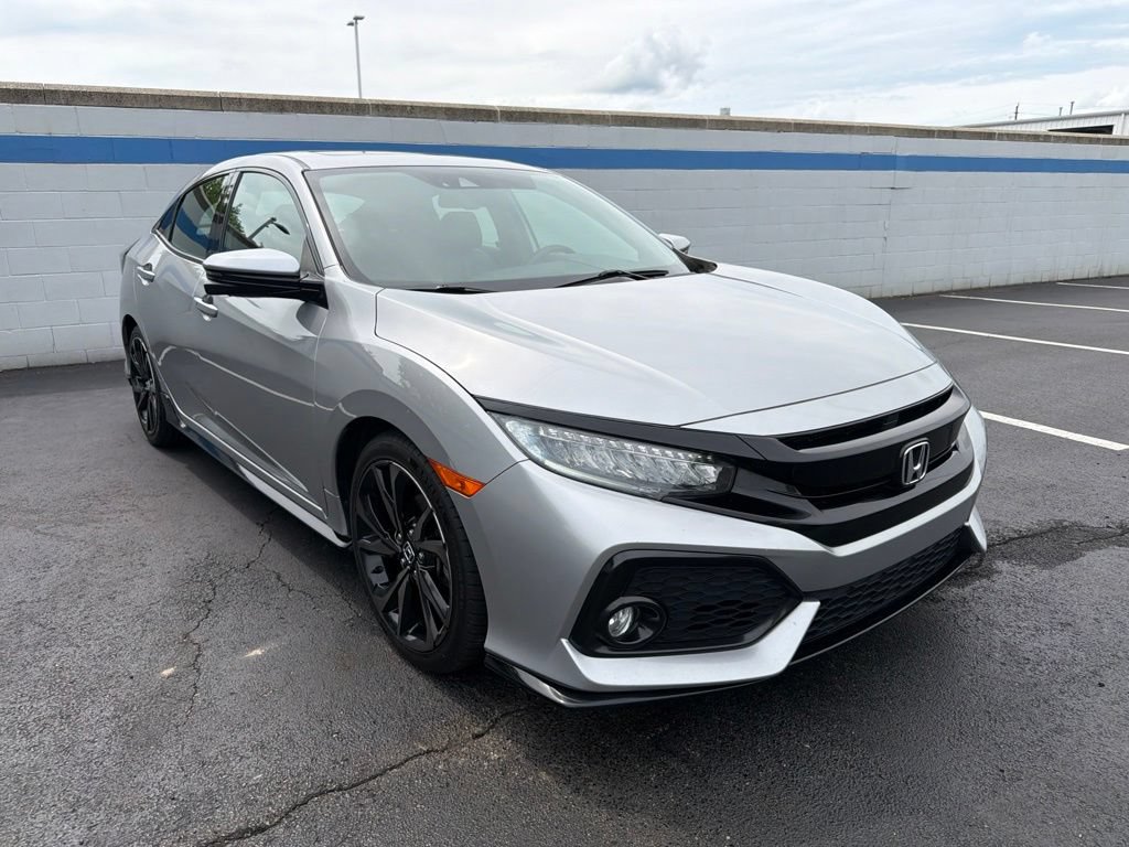 Used 2018 Honda Civic Sport Touring image 7