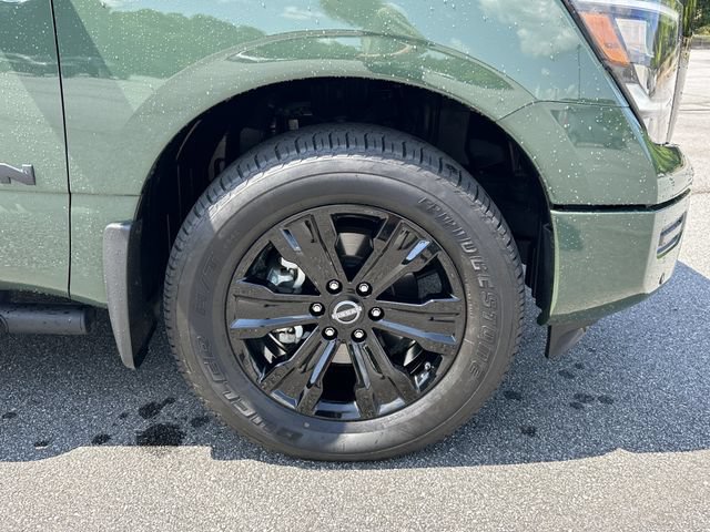 Certified 2024 Nissan Titan SV w/ SV Bronze Edition Package AWD/4WD image 14