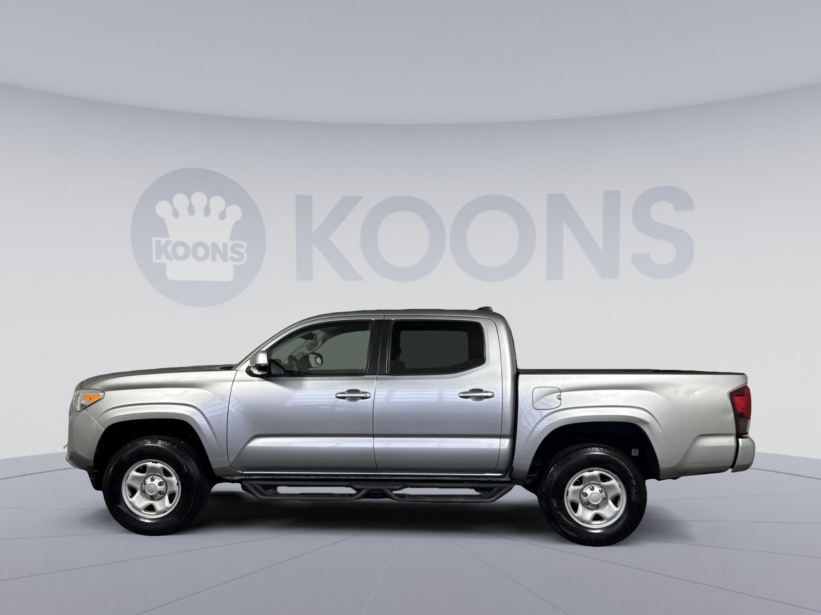 Used 2023 Toyota Tacoma SR w/ SR Convenience Package RWD image 2