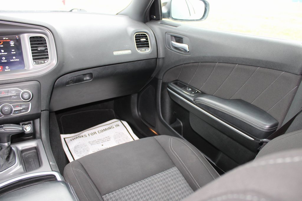 Used 2023 Dodge Charger SXT image 32