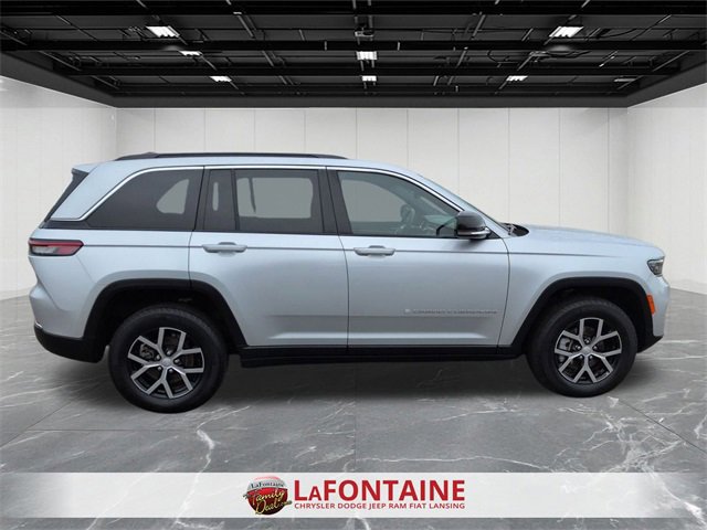 Used 2024 Jeep Grand Cherokee Limited image 6