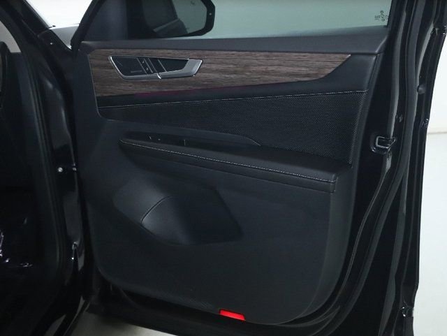 Used 2024 Volkswagen Atlas SEL Premium R-Line AWD/4WD image 39