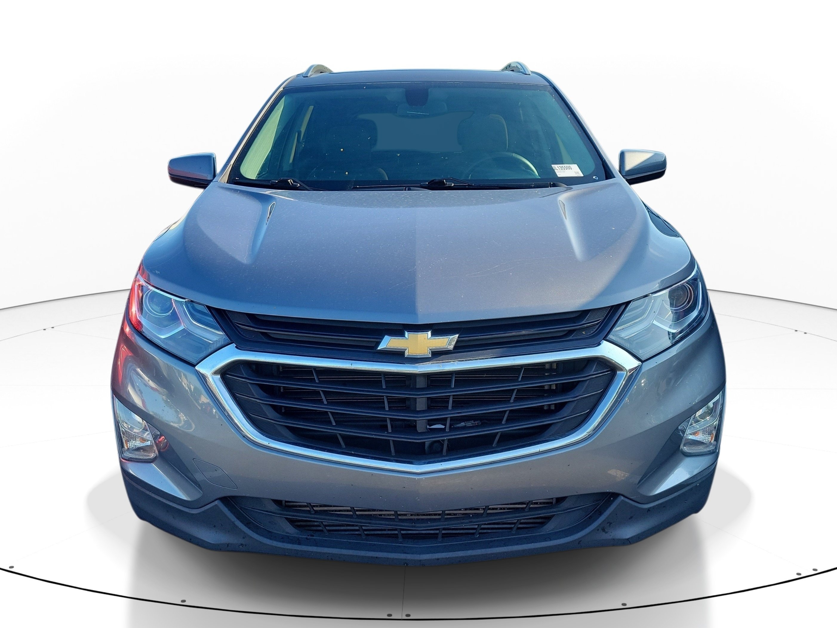 Used 2018 Chevrolet Equinox LT w/ Sun & Infotainment Package AWD/4WD image 2