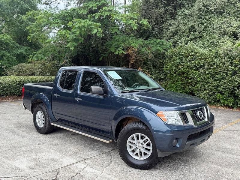 Used 2019 Nissan Frontier SV RWD image 1