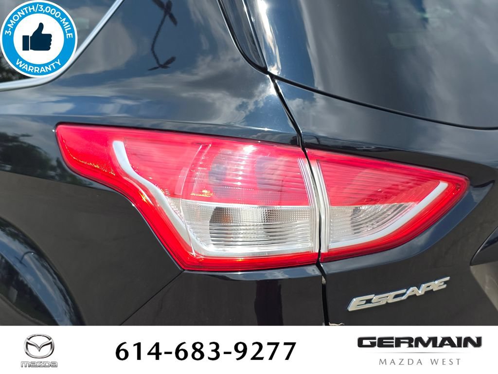 Used 2016 Ford Escape SE FWD image 16