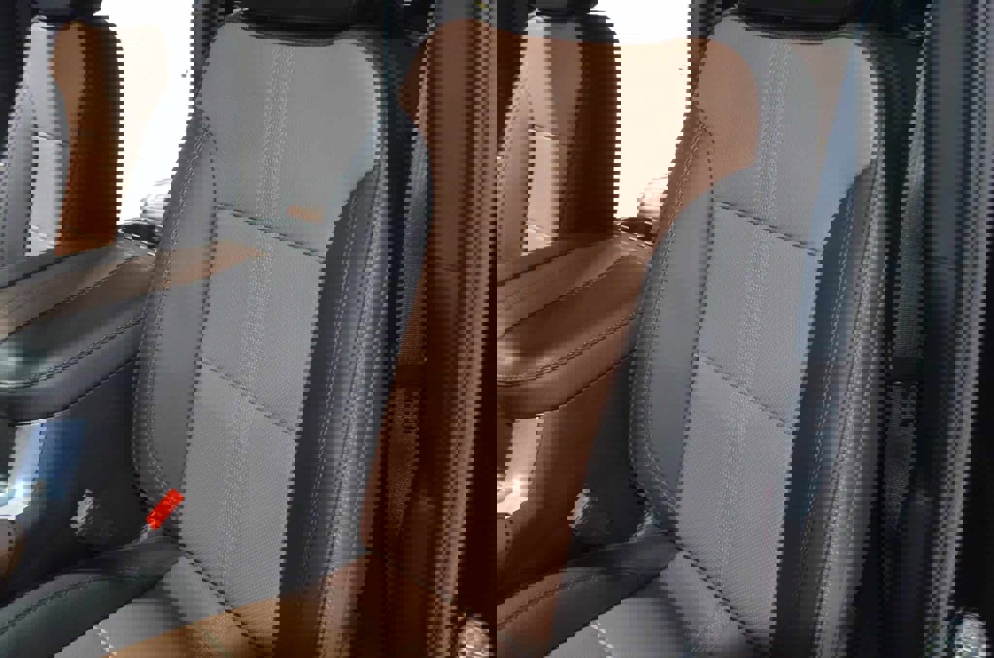 Used 2024 Chevrolet Silverado 1500 High Country image 14