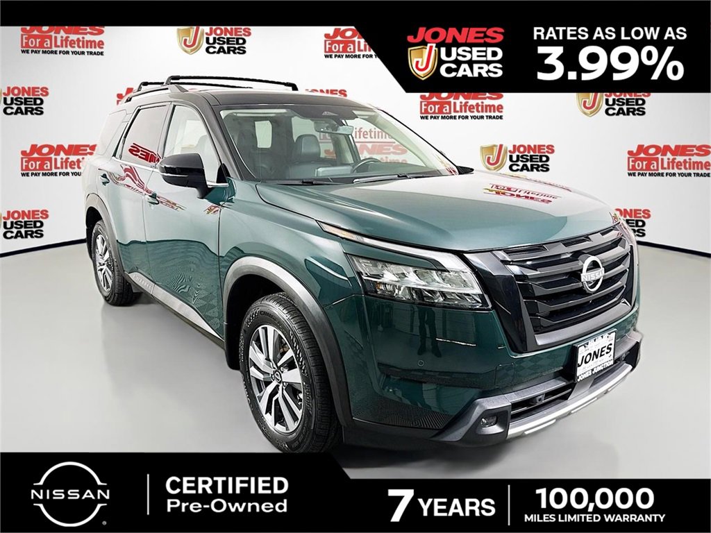Certified 2023 Nissan Pathfinder SL w/ Black Appearance Package