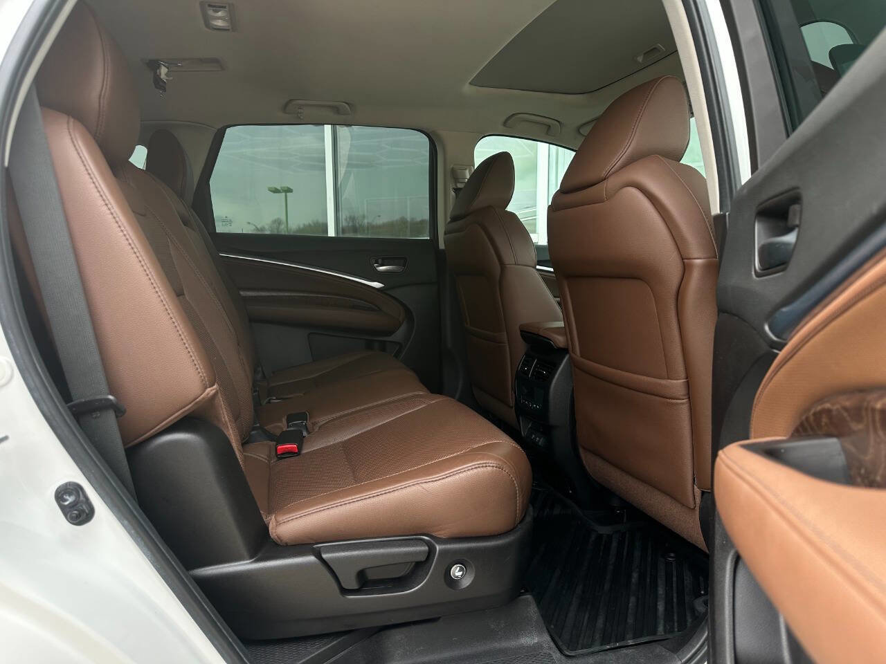 Used 2020 Acura MDX SH-AWD w/ Technology Package image 16