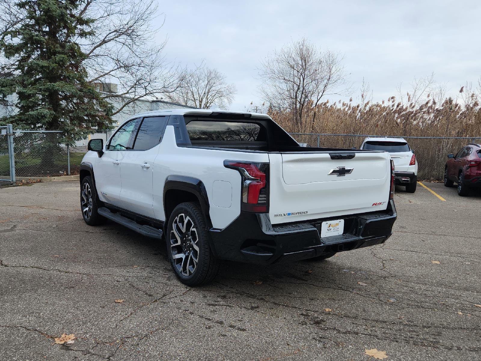 New 2025 Chevrolet Silverado EV RST AWD/4WD image 10