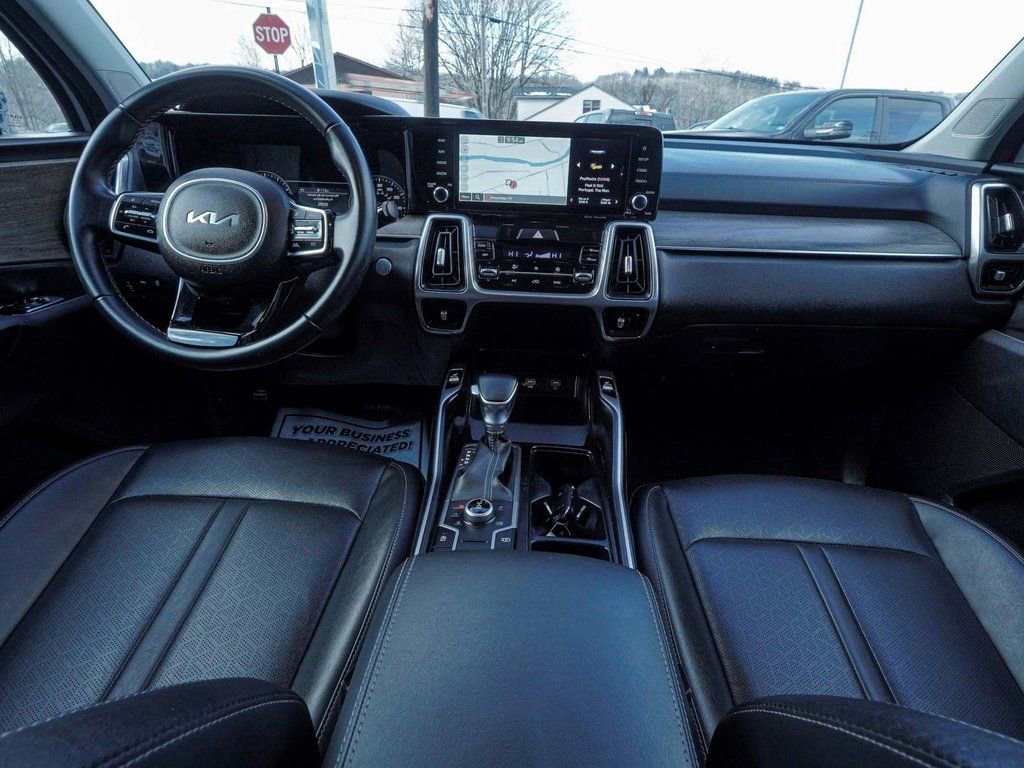 Used 2022 Kia Sorento S image 38