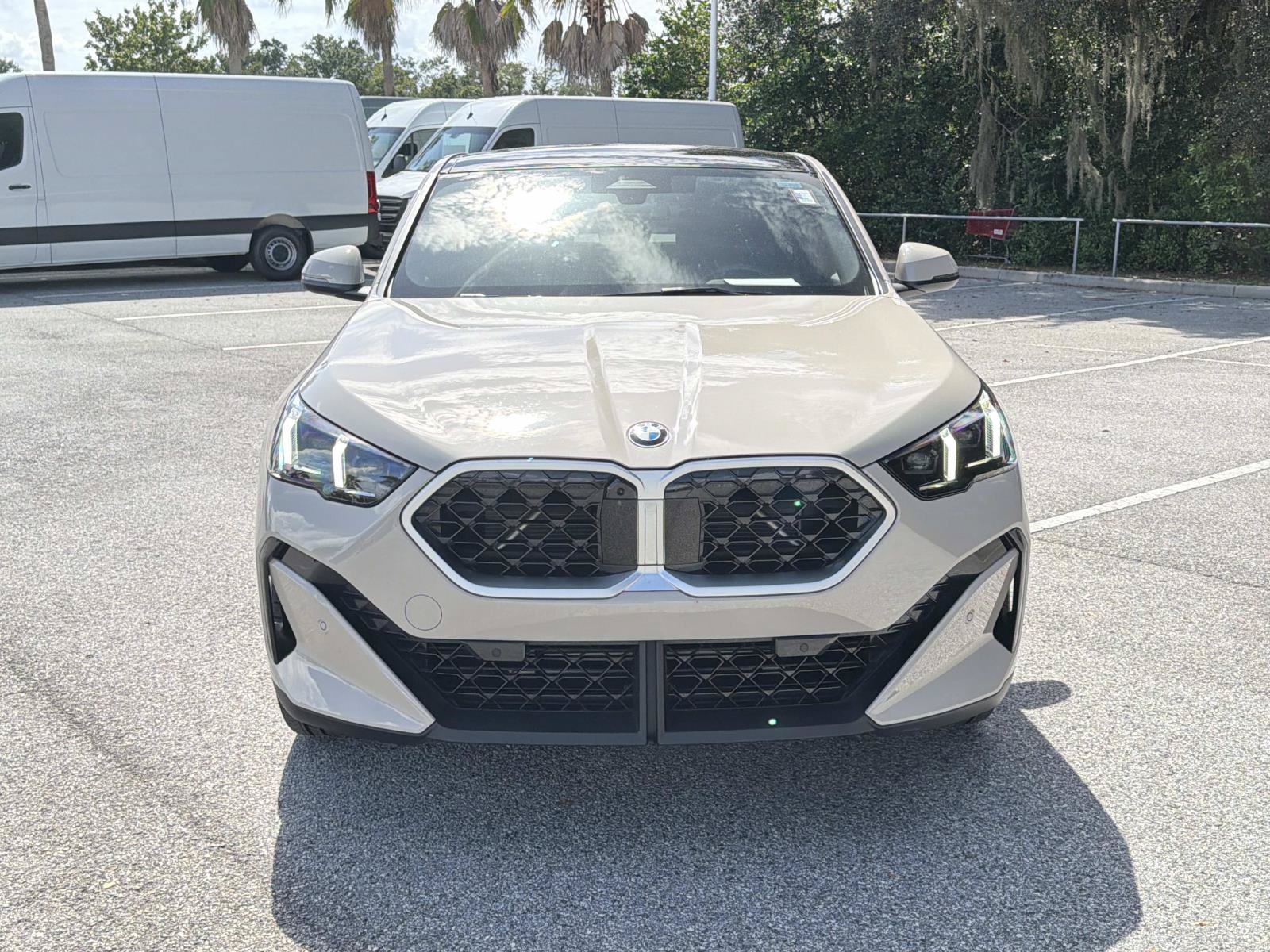 Used 2026 BMW X2 xDrive28i AWD/4WD image 9