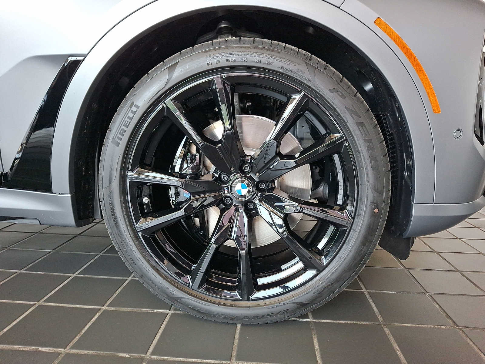 New 2027 BMW X7 M60i AWD/4WD image 5