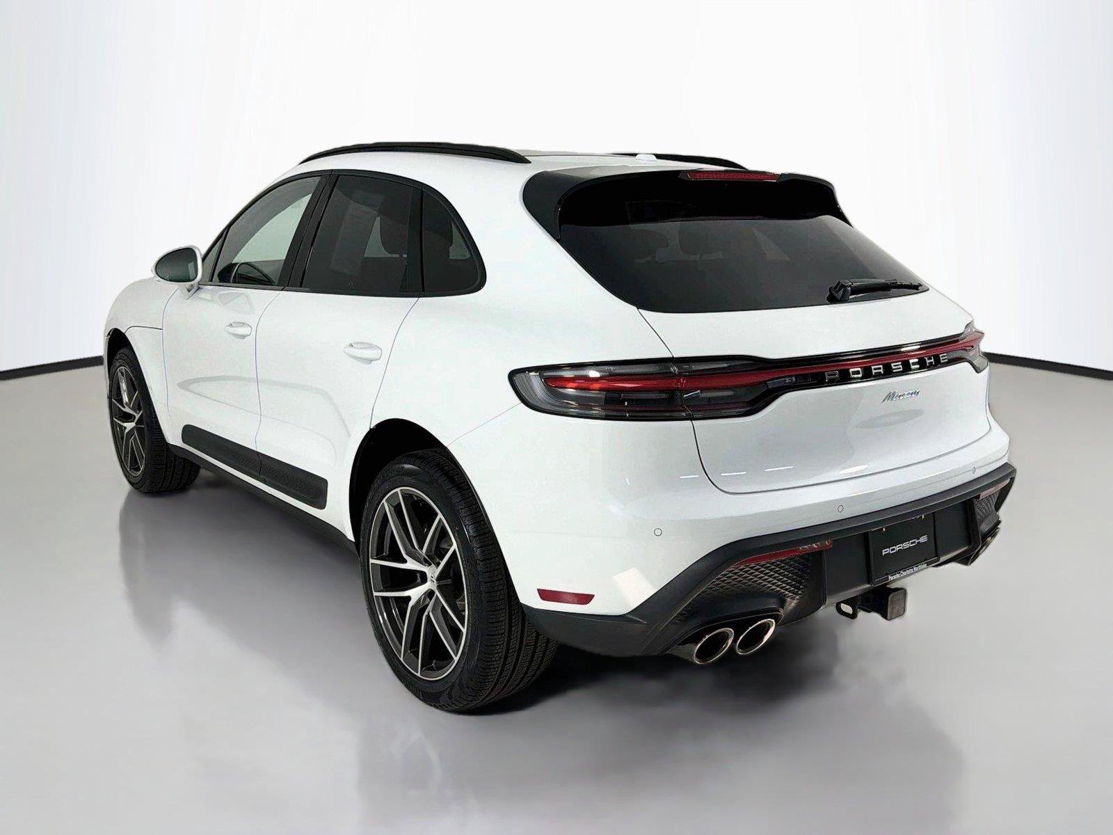 Certified 2026 Porsche Macan Turbo AWD/4WD image 3