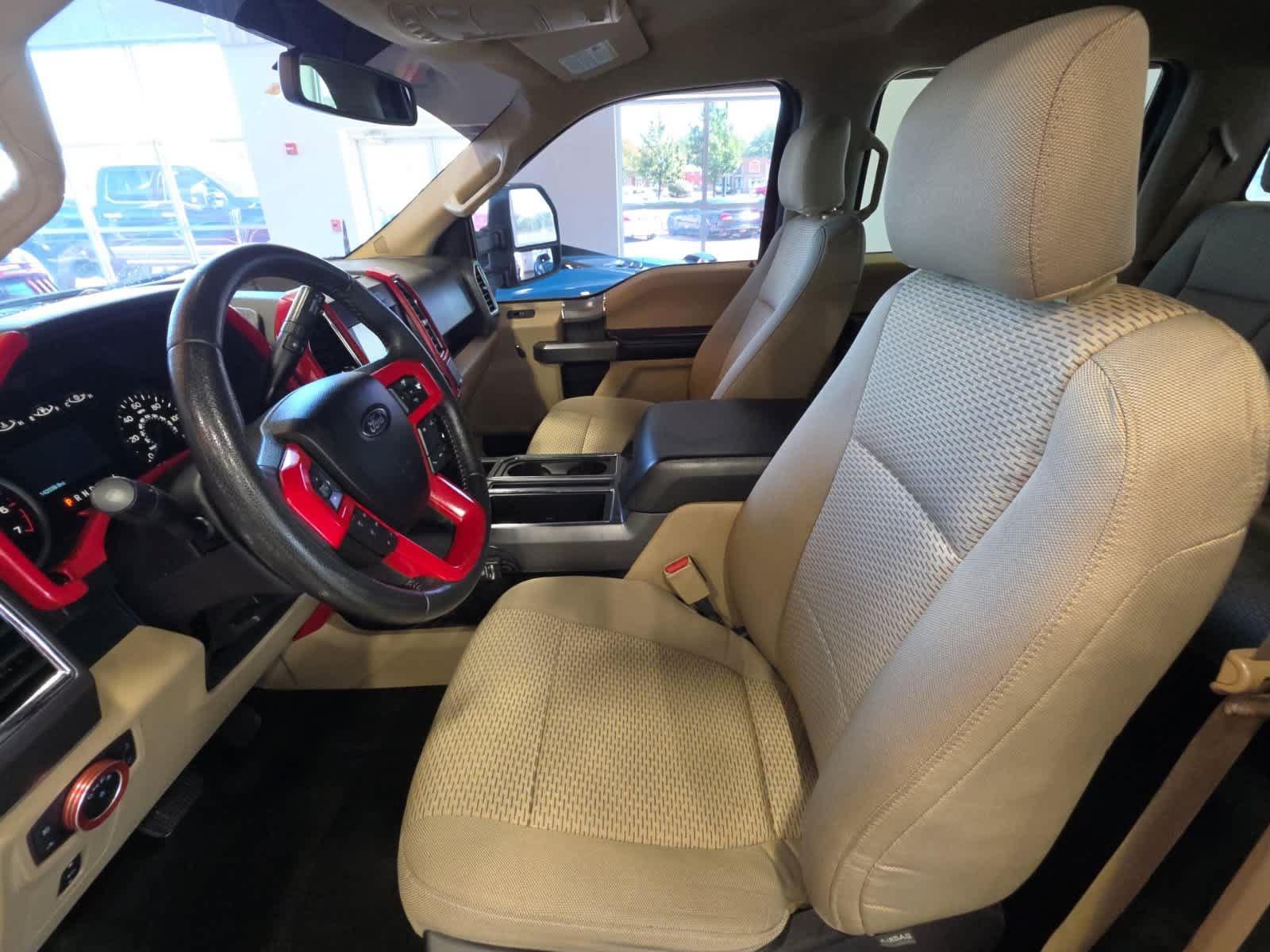 Used 2015 Ford F150 XLT w/ Equipment Group 302A Luxury AWD/4WD image 14