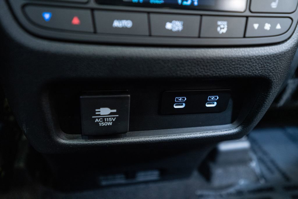 Used 2026 Honda Pilot Elite image 43
