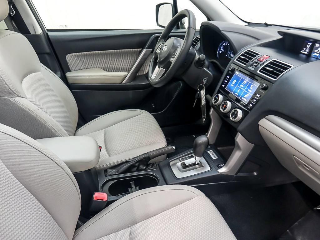 Used 2017 Subaru Forester 2.5i Premium AWD/4WD image 26