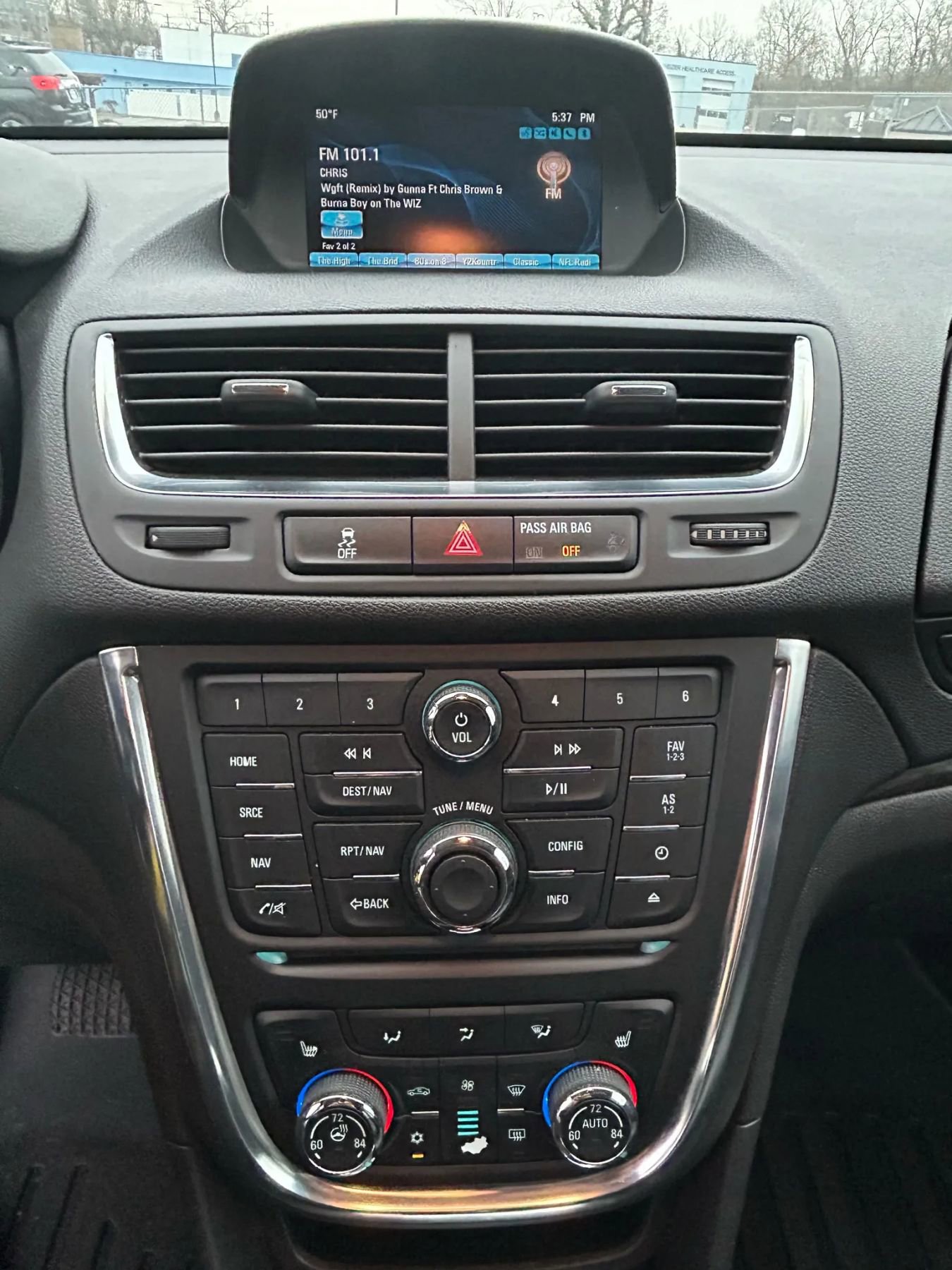 Used 2015 Buick Encore Leather w/ Experience Buick Package image 13